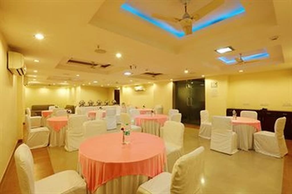 Hotel La Sapphire - photo 15