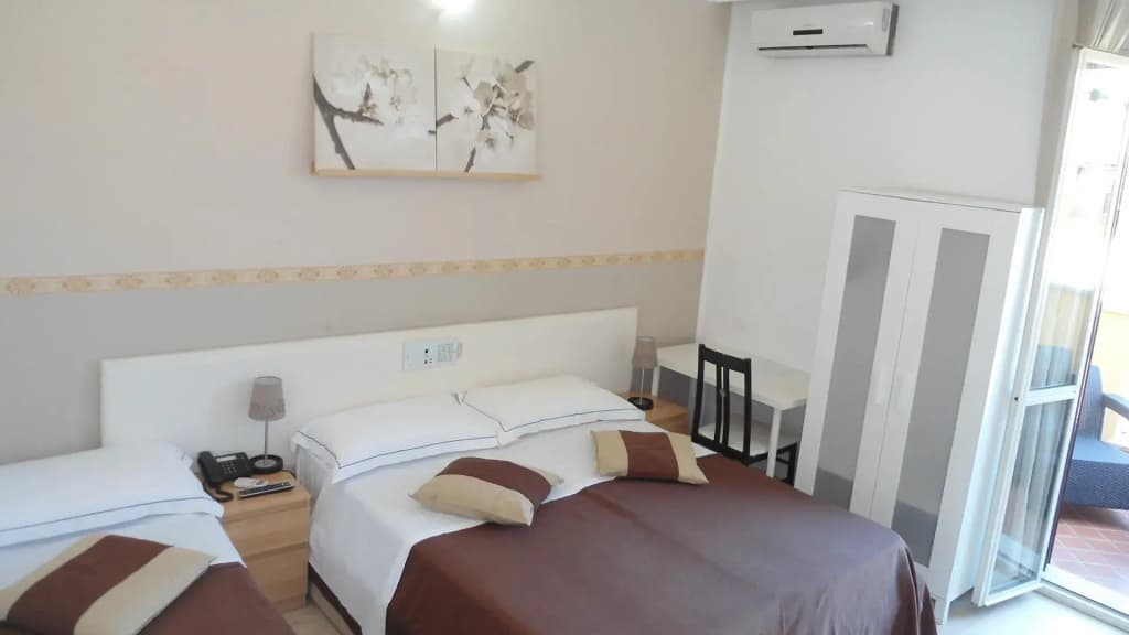 Hotel Indipendenza - photo 19