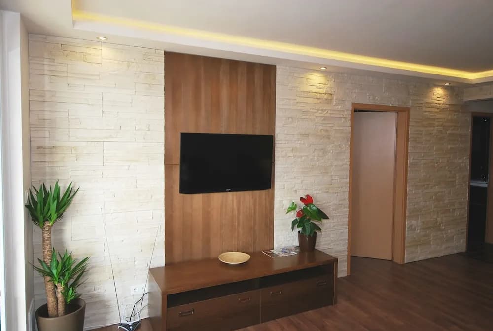 Arpad Bridge Apartments Budapest - photo 2