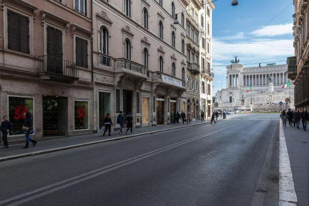Amazing Suite Piazza Venezia - photo 17