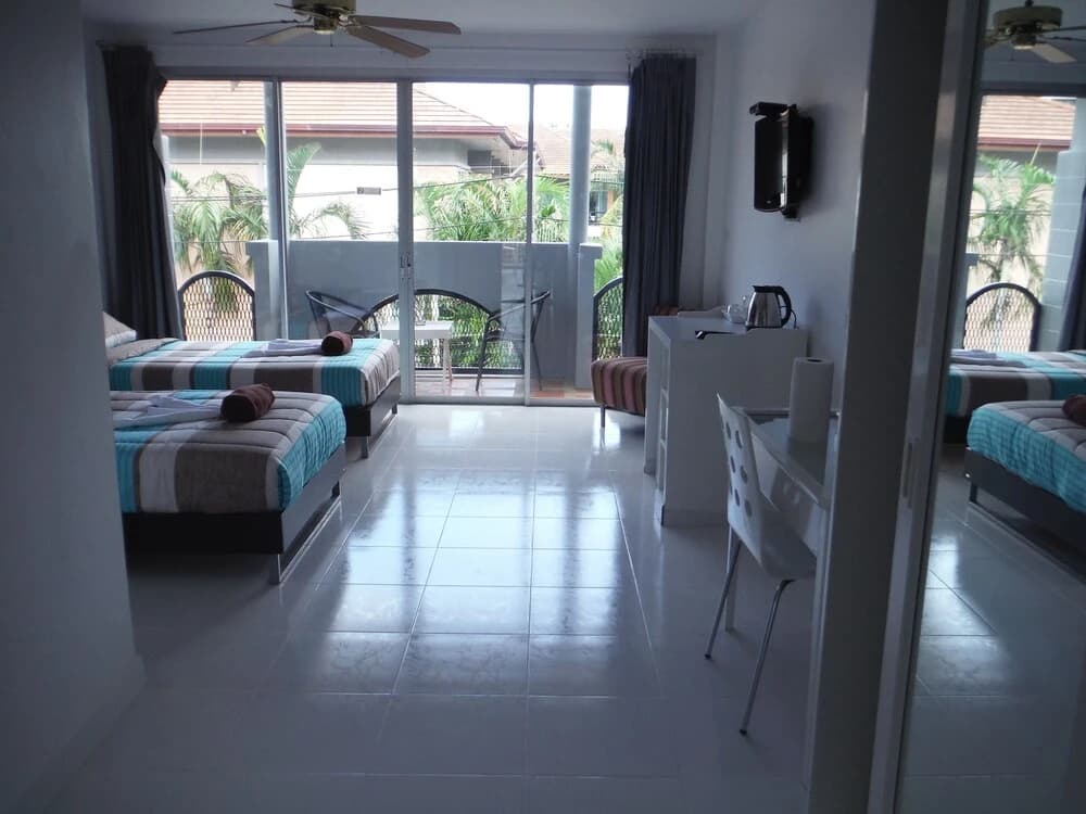 Le Thalassa Guesthouse - photo 4