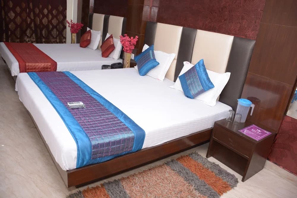 Sidhartha Tourist Lodge - photo 4