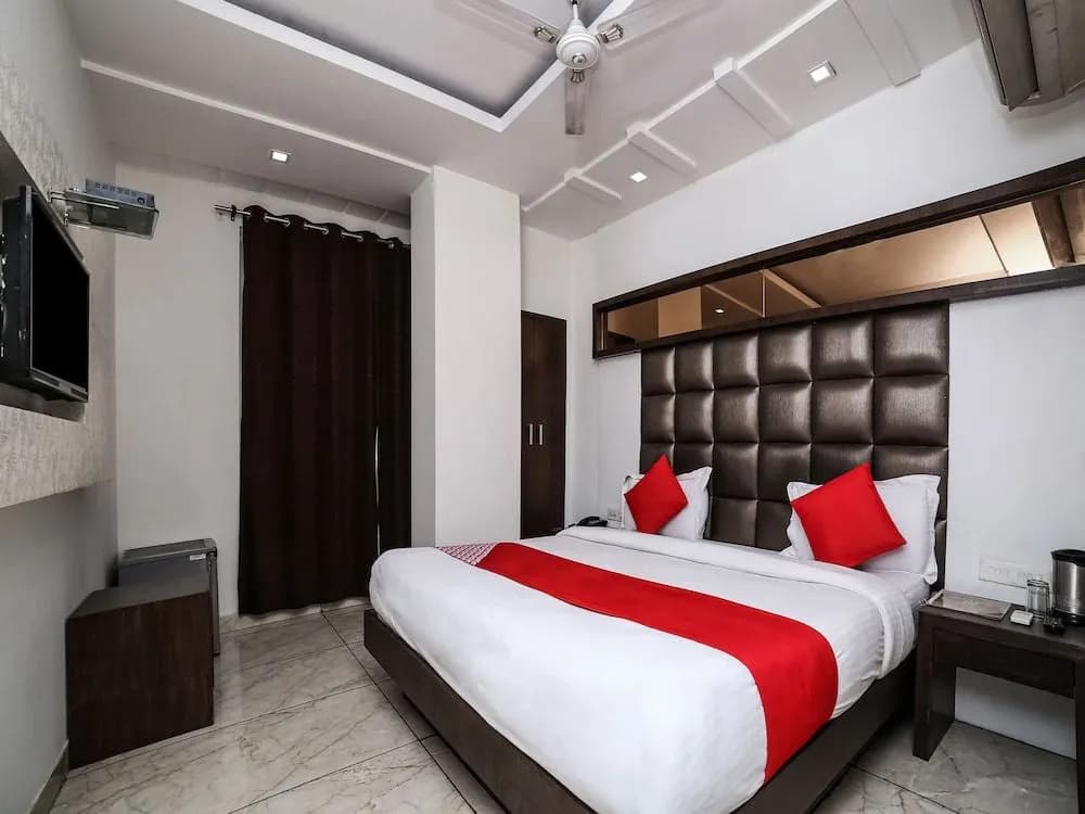 OYO 11150 Hotel Bella Vista - photo 17