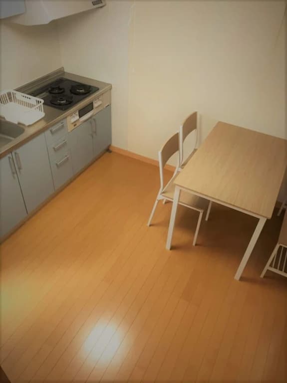 Yellow House - photo 6