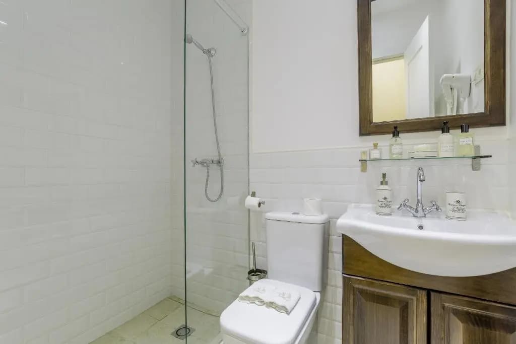 Oriente Palace Apartments - photo 9