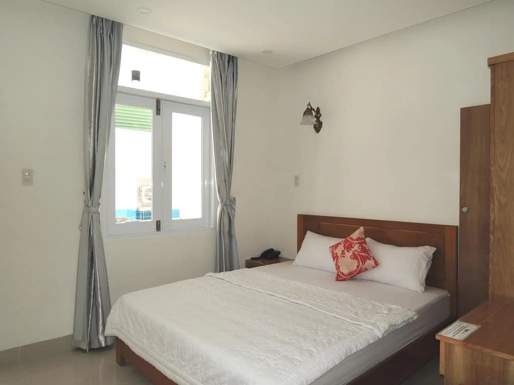 Lee Hotel - photo 12