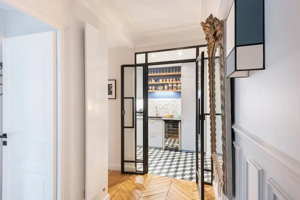 Beautiful Haussmannian Apartment Located in the North of the Marais - Noma - photo 12