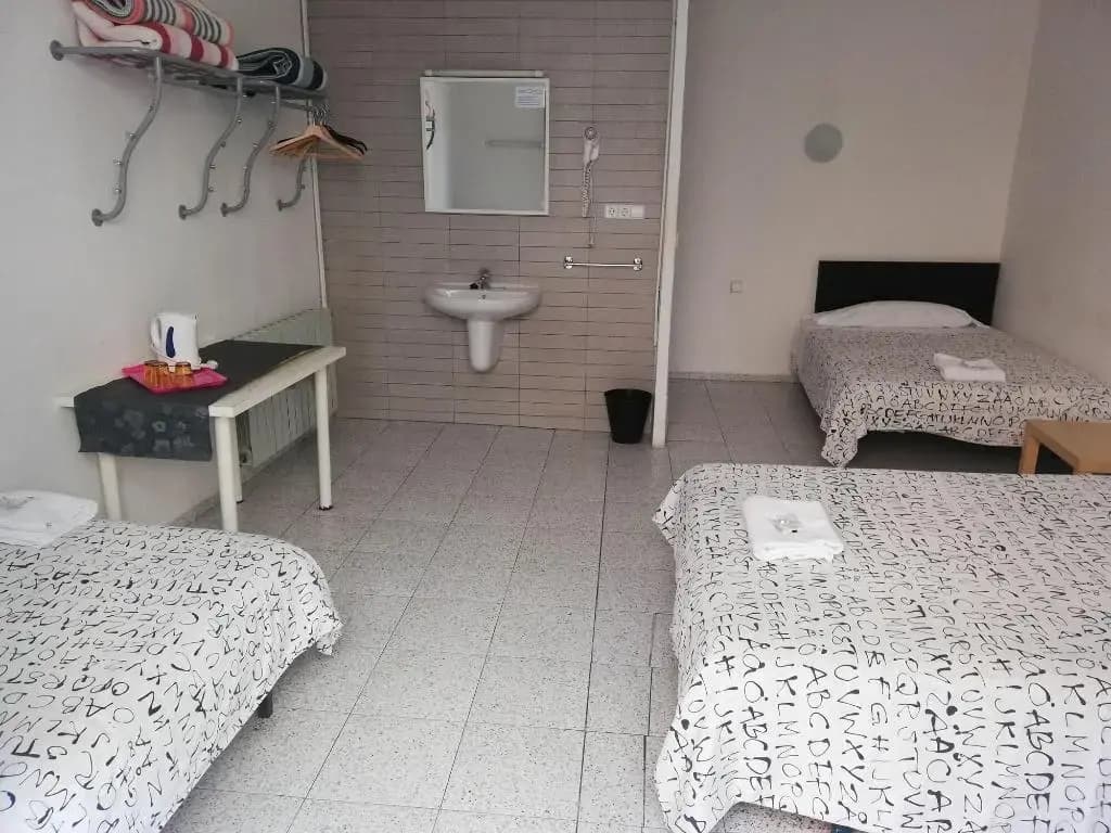 Hostal River - photo 6