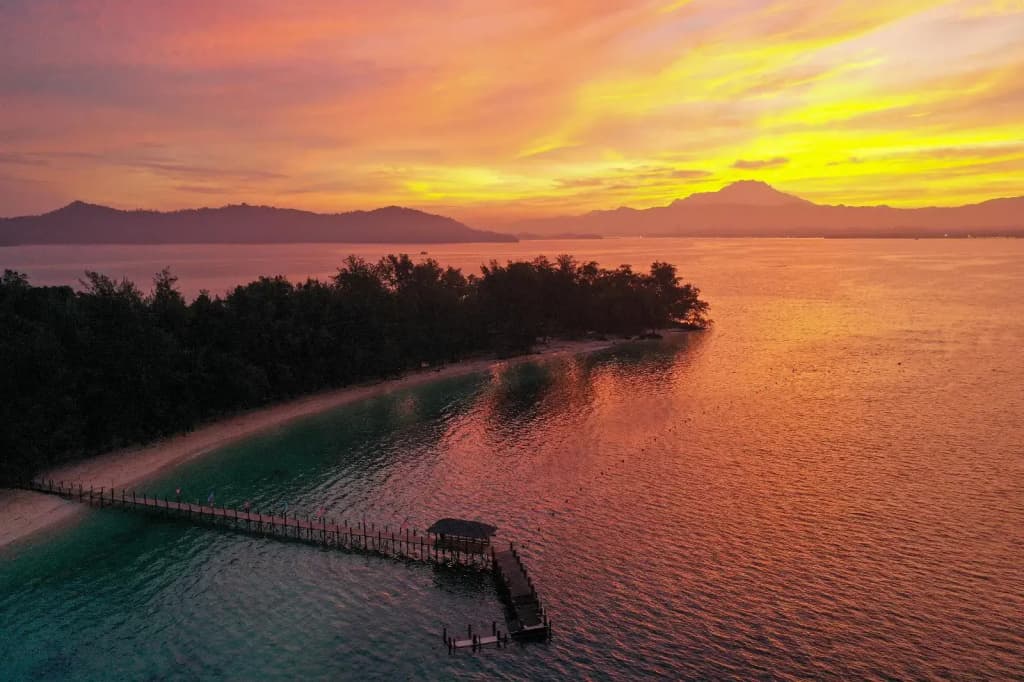 Sutera Sanctuary Lodges at Manukan Island - photo 31