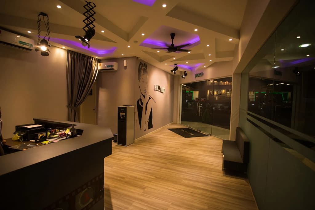 Hollywood Hotel - photo 10