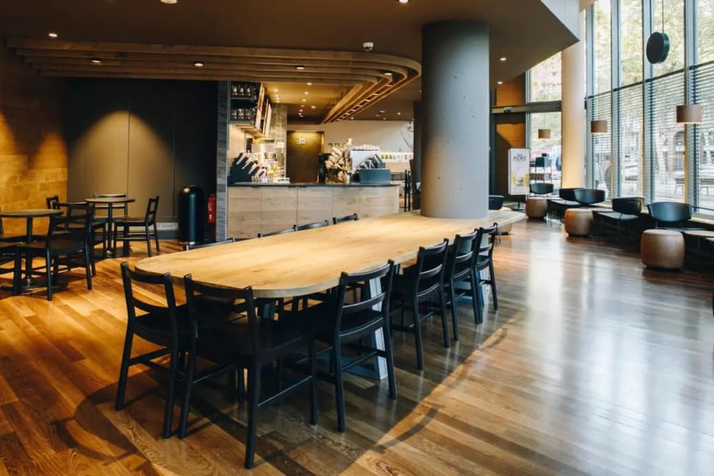 B-Hotel - photo 27