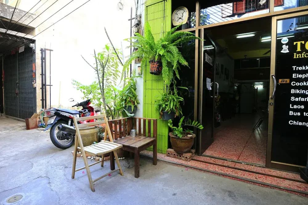 DaDa Hostel - photo 1