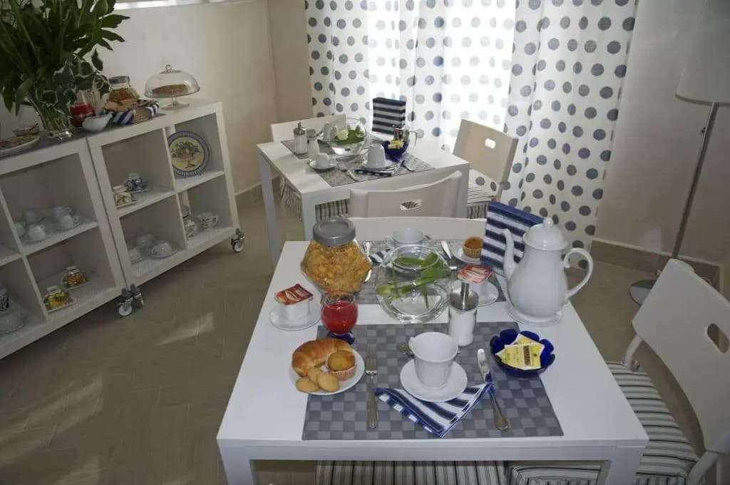 Agli Horti Sallustiani bed & breakfast - photo 14