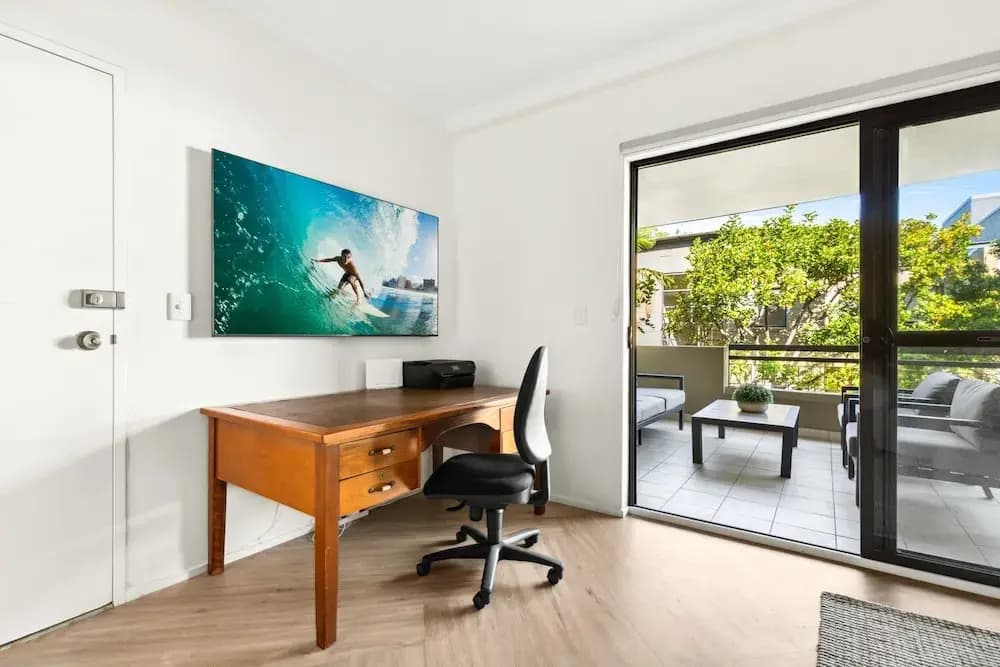 Spacious 2-bed, 2-bath Moments From Avalon Beach - photo 6