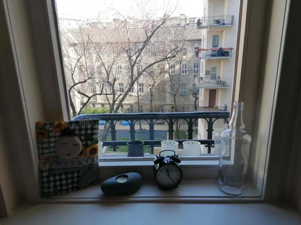 Bauhaus Astoria Hostel - photo 3