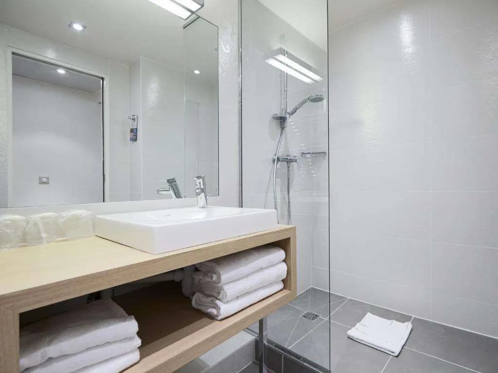 Kyriad Paris 18 - Porte de Clignancourt - Montmartre - photo 24