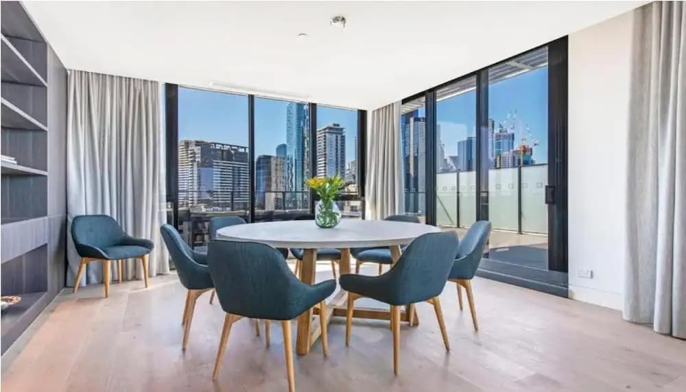 Luxury Penthouse with Bay and City Views - photo 6