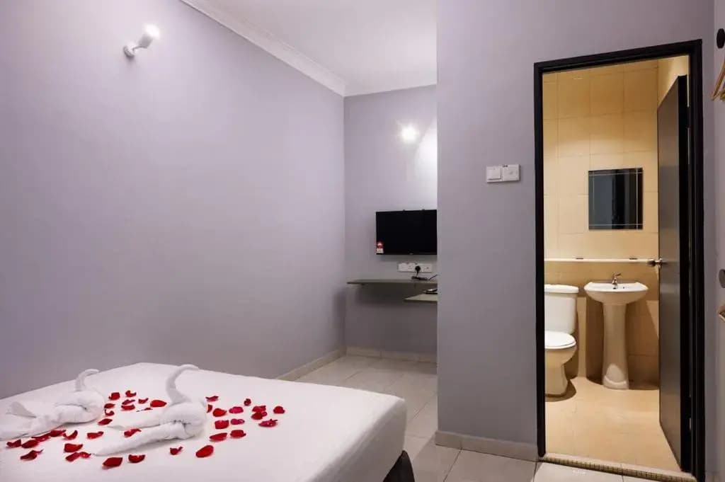 # Hotel - photo 8