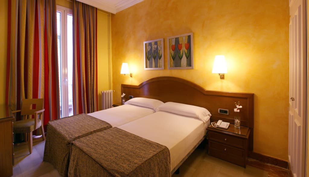 Nouvel Hotel - photo 6