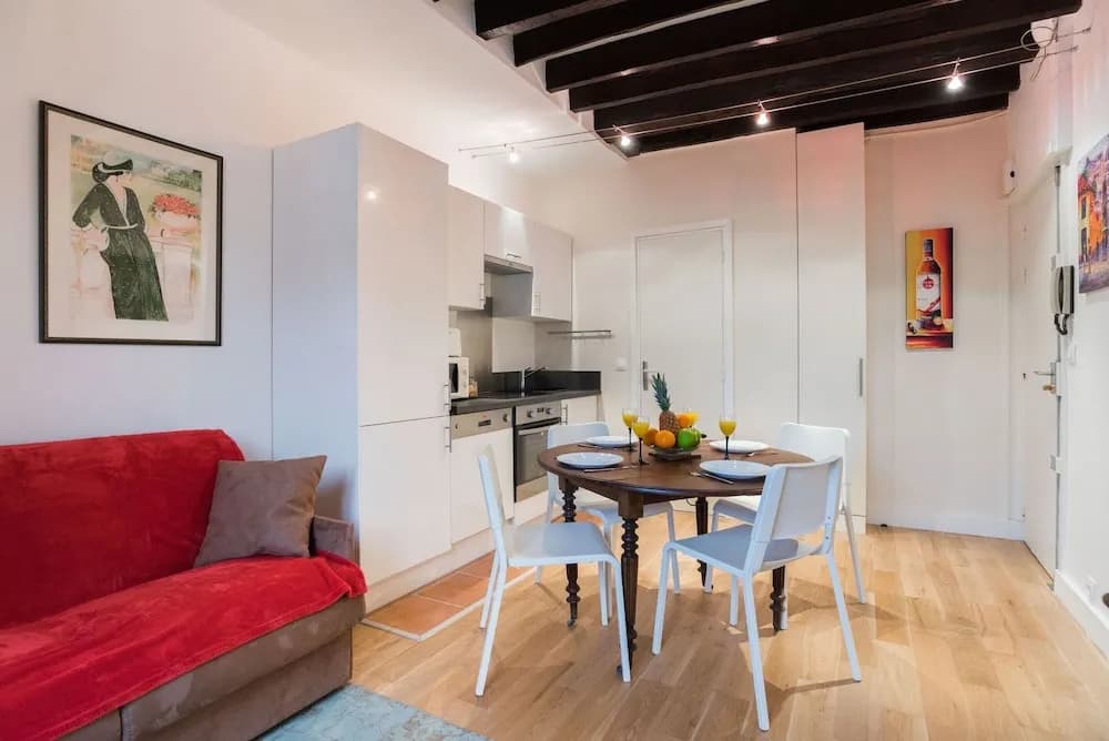 Temple - Le Marais Apartment - photo 11