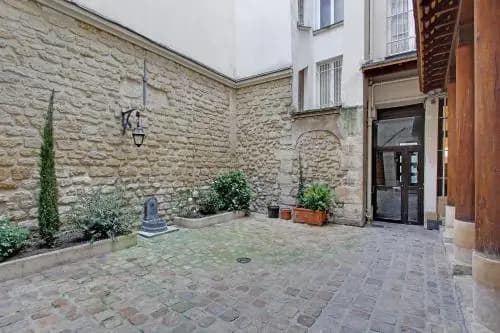 Pick a Flat's Apartment in le Marais - rue Vieille du Temple - main photo