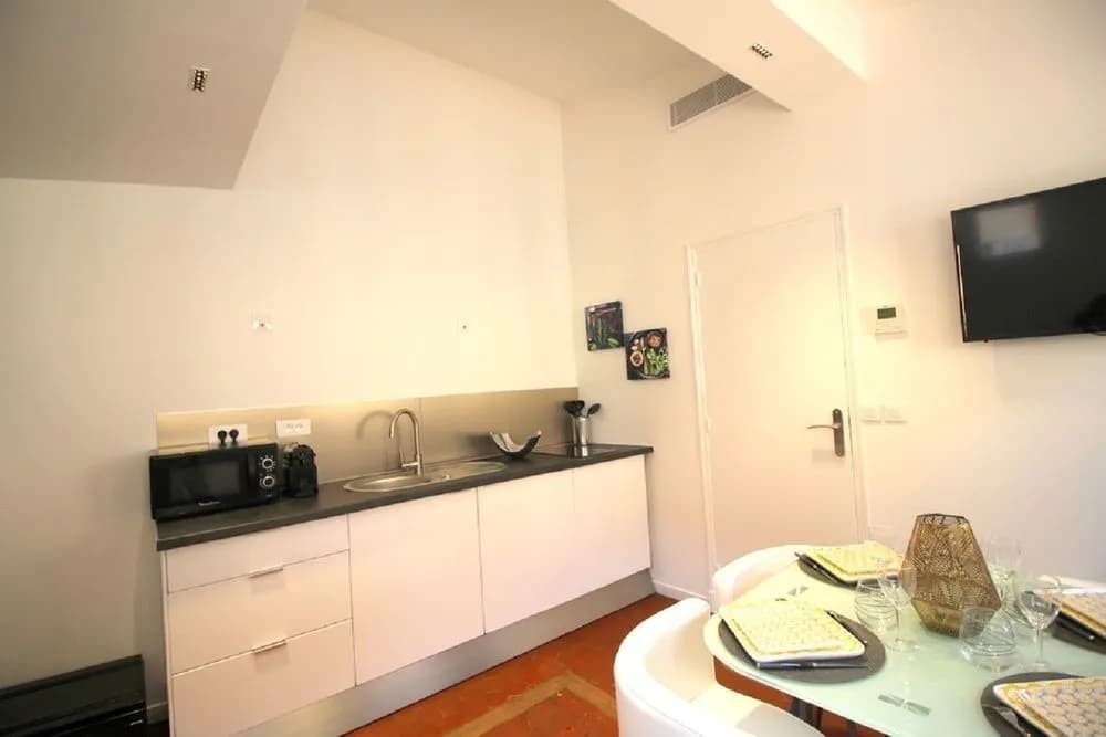 Nice Booking-Abbaye Vieux Nice Saleya - photo 16