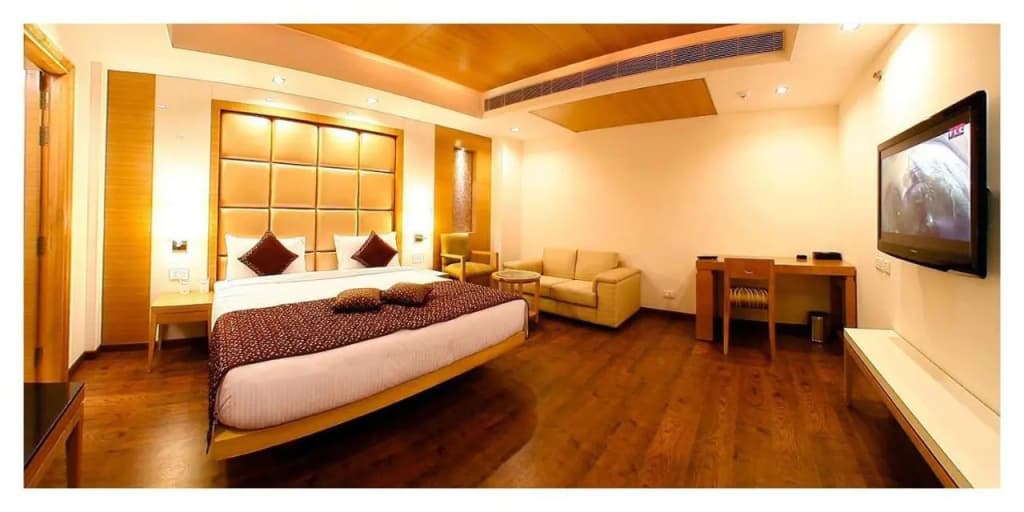 Almondz Hotel - photo 15