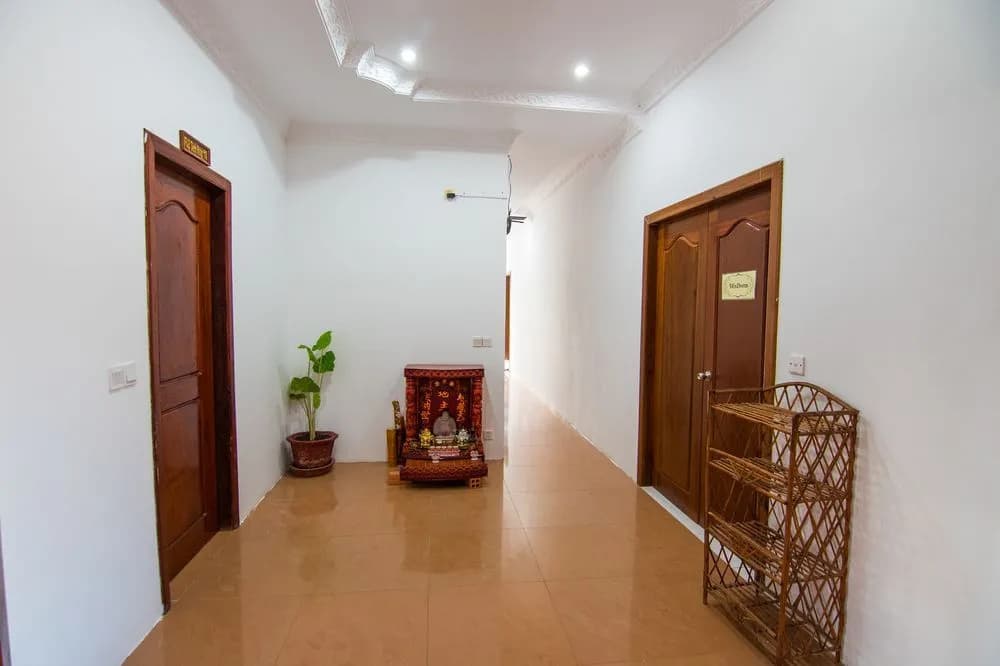 F&B Siem Reap Hostel - photo 9