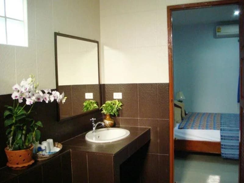 Naiharn Residence - photo 8