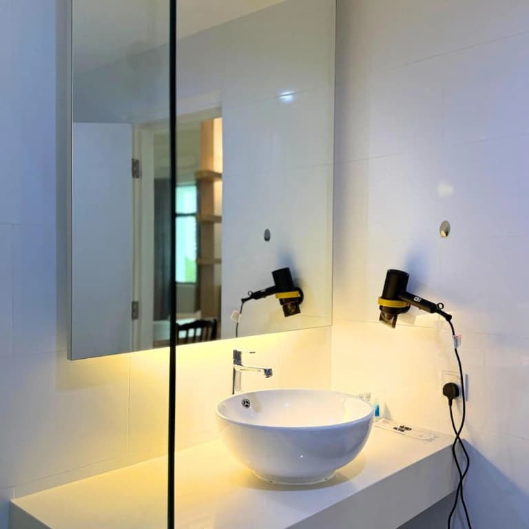 Stallions Suites Penang - photo 10