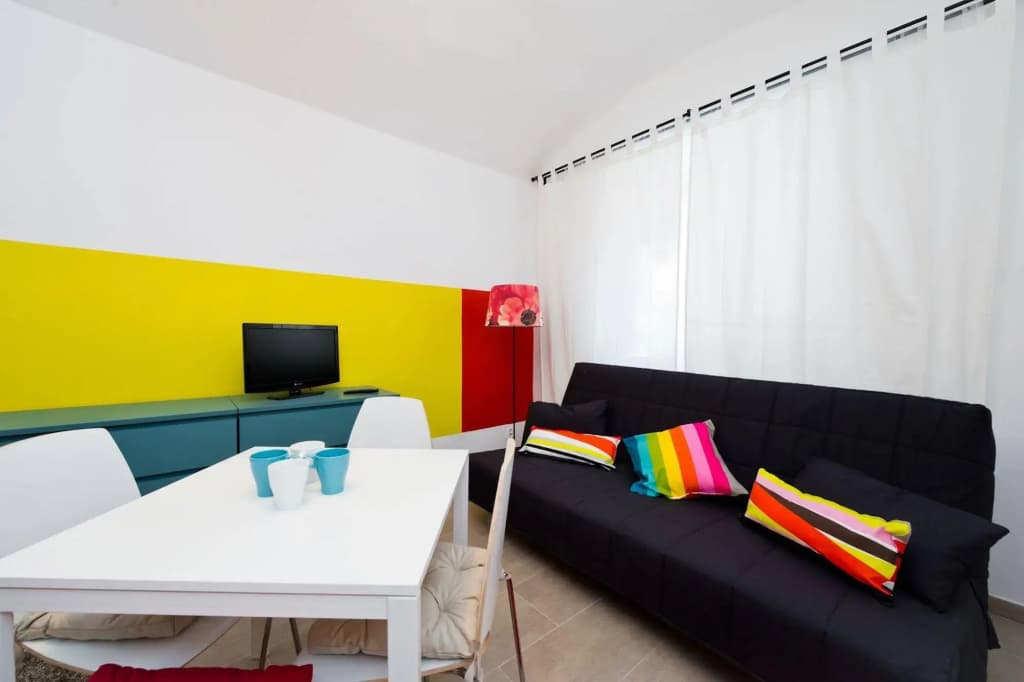 Budget Apartment - photo 26