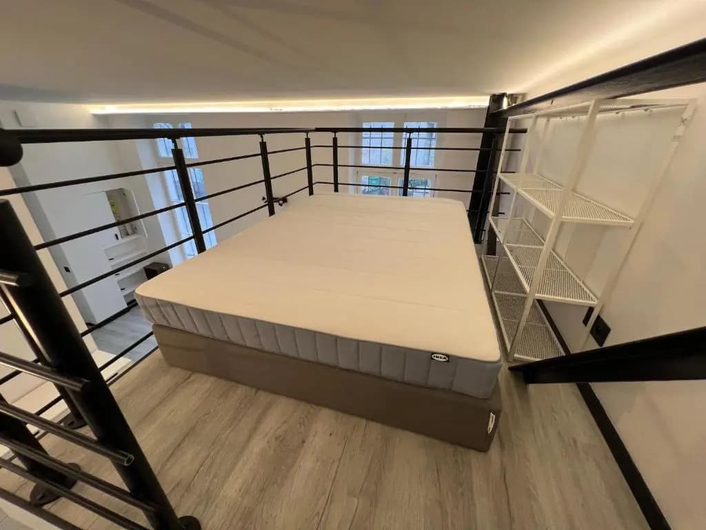 Pere Lachaise Apartment - photo 9