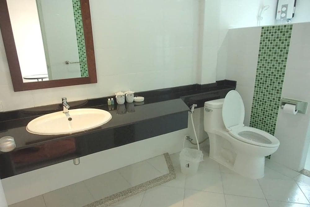 Bliss Guesthouse - photo 7