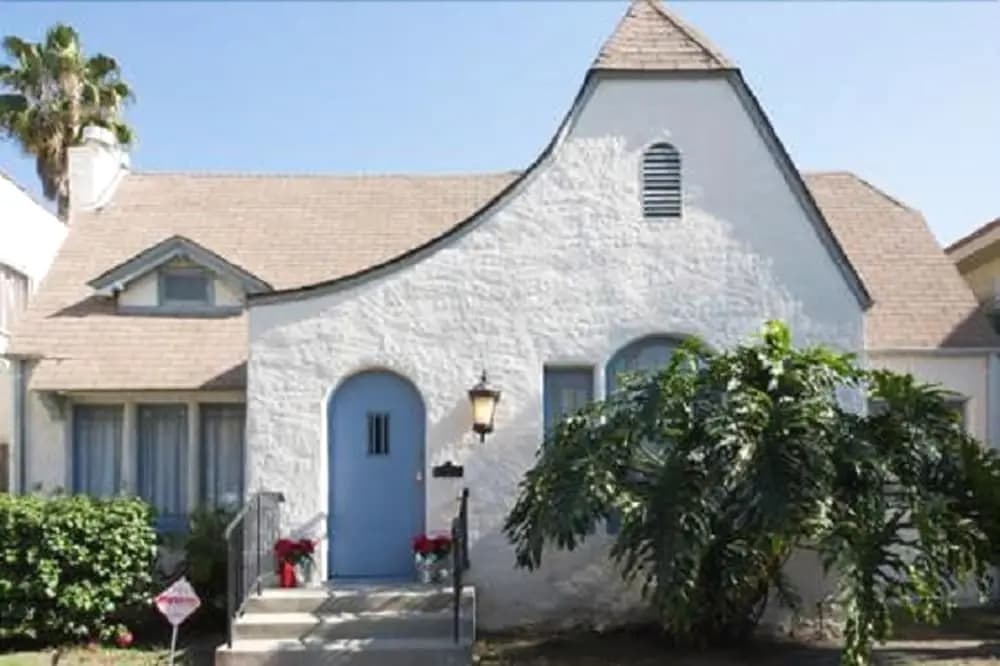 Los Angeles Family Home - photo 9