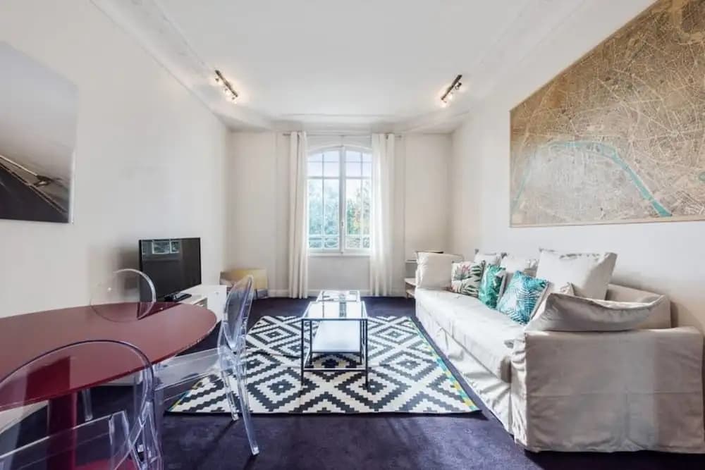 Nice 2bed Flat With View on Champ de Mars! - main photo