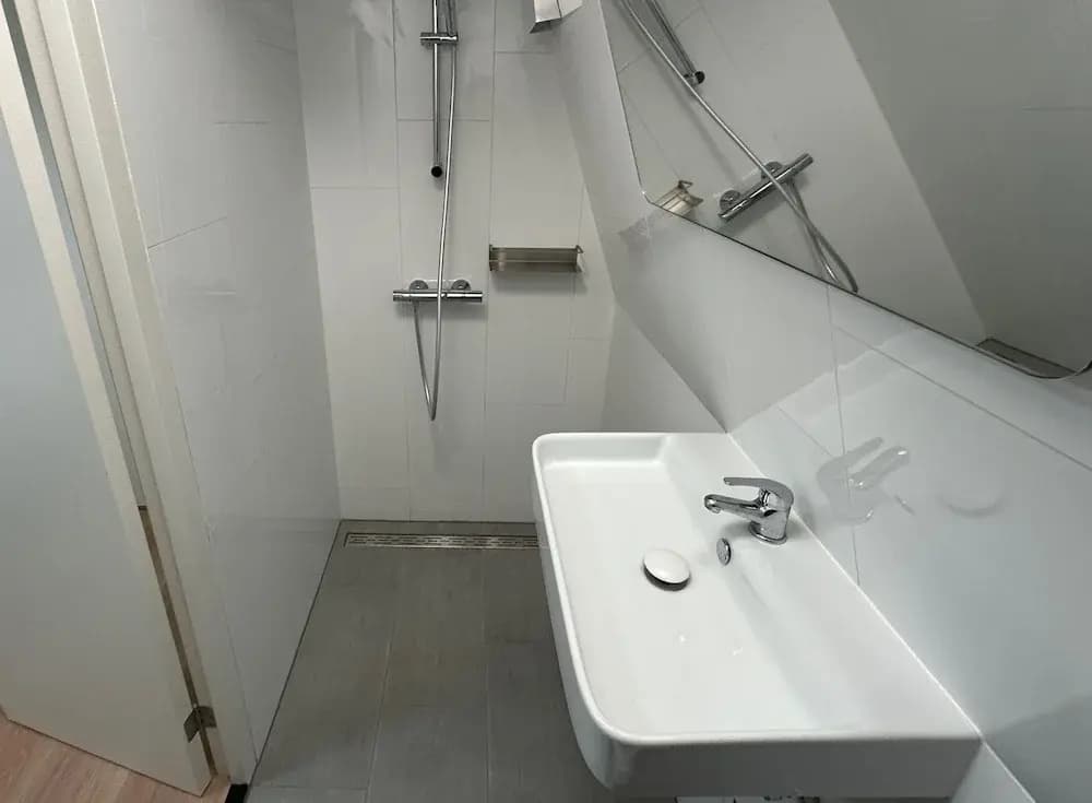 Voyagers Hotel Amsterdam - photo 15