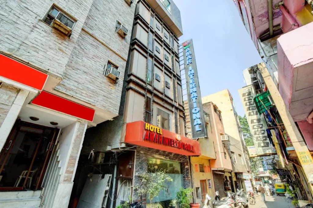 Hotel Amar International - photo 2