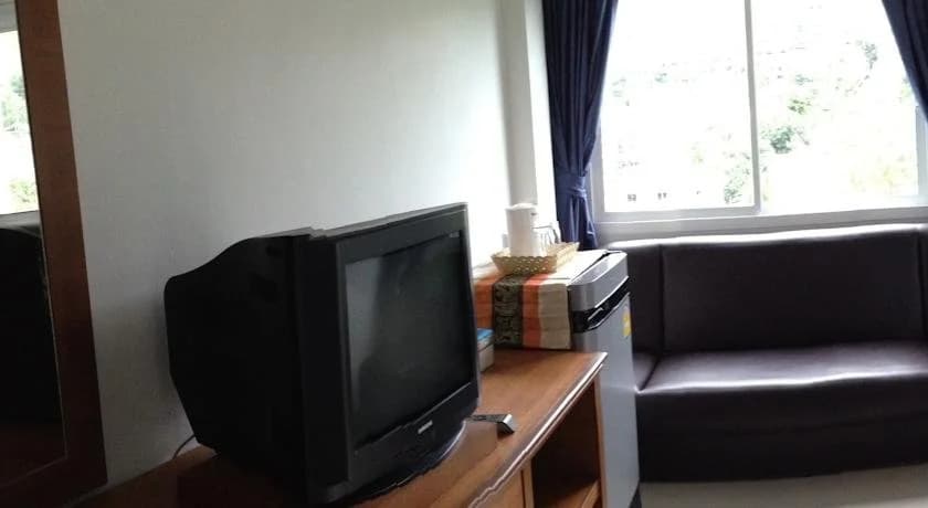 Dow Guesthouse - photo 15