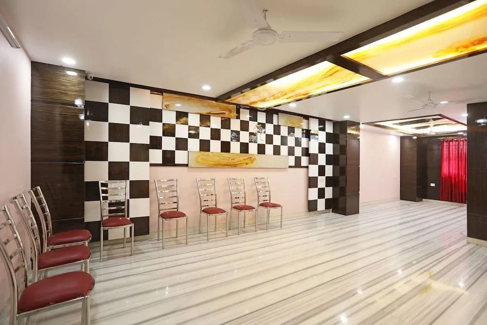 OYO 10559 Pitampura - photo 13