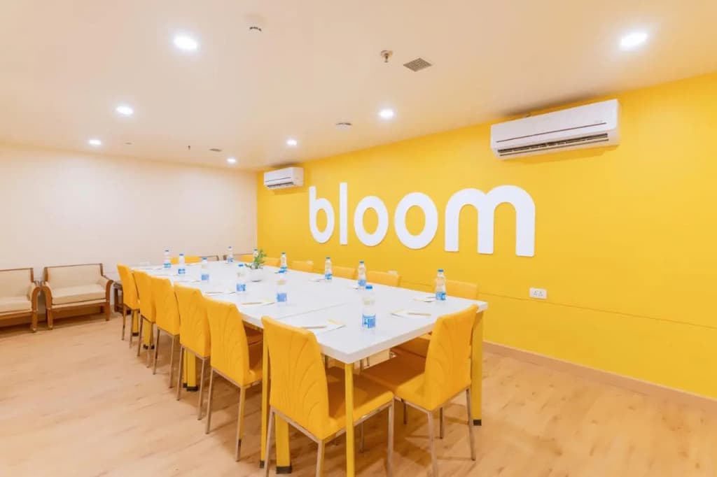 Bloom Hotel - CR Park - photo 11