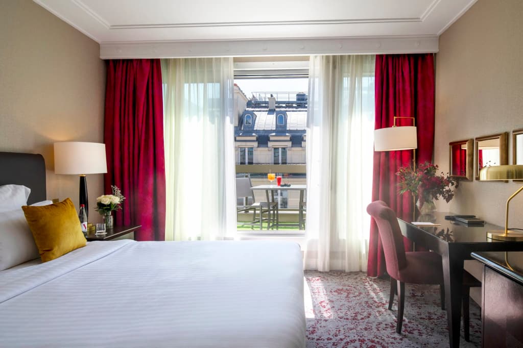 Warwick Champs-Elysées Hotel - photo 18