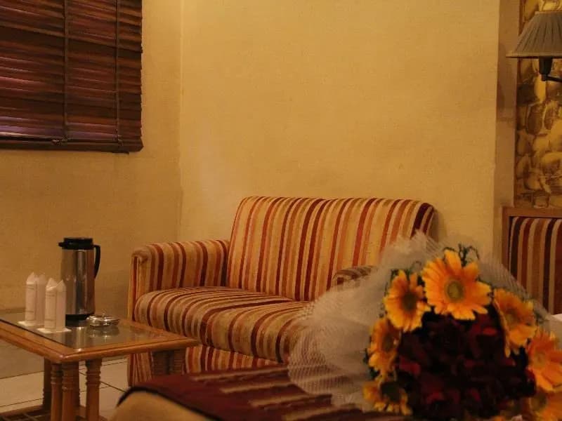Hotel Singh International - photo 37
