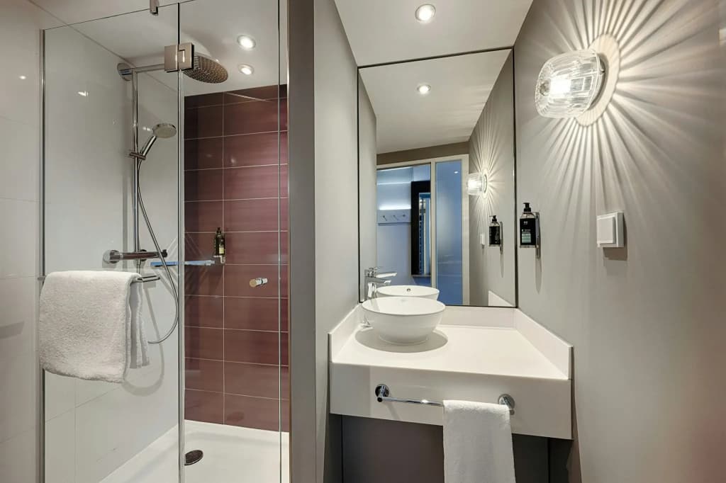 Premier Inn Berlin City Centre - photo 9