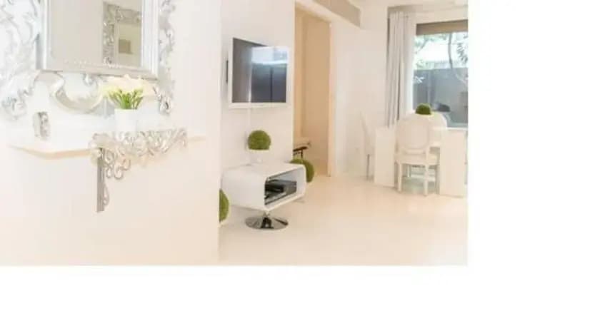 Sunny Flat and Garden in Paris 16 - photo 1