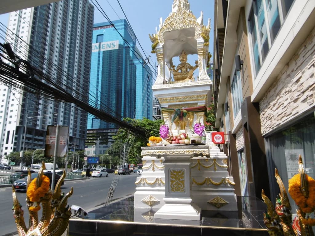 The Green Bells New Petchburi - photo 13