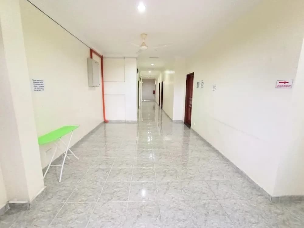 OYO 90868 Oba Hotel - photo 12