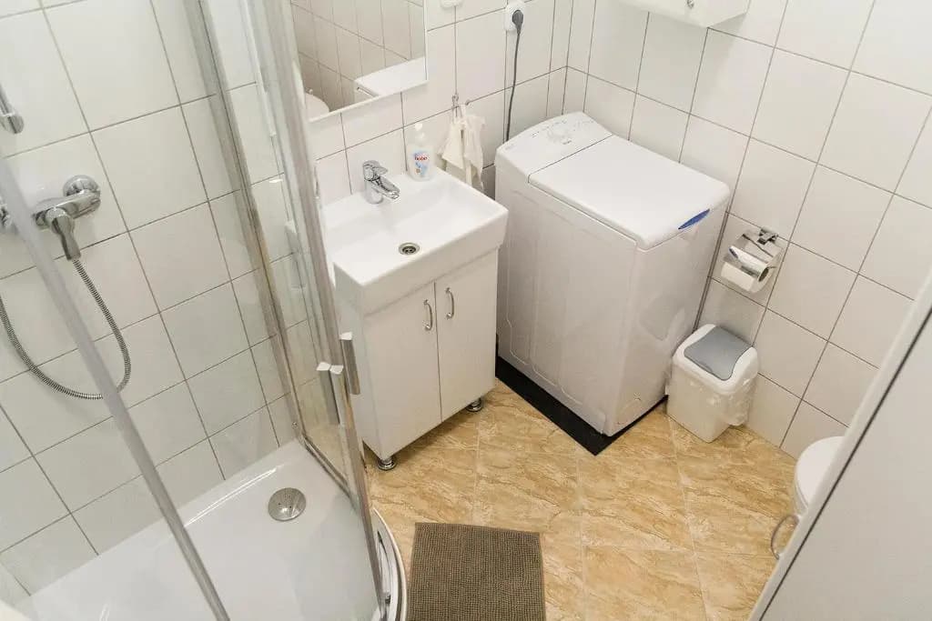 Authentic Akacfa Apartment - photo 6