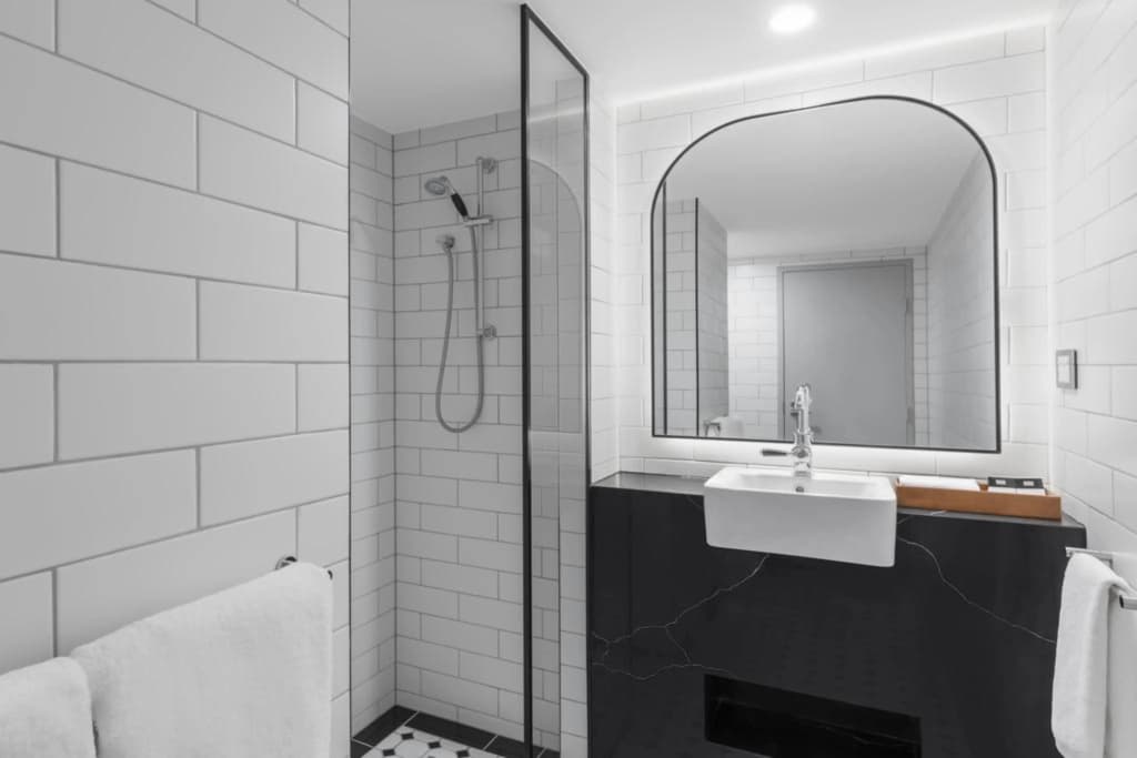 The Savoy Hotel on Little Collins Melbourne - photo 31