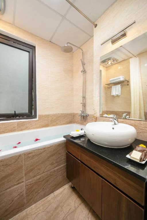 Poonsa Duy Tan Hotel and Serviced Apartment - photo 7
