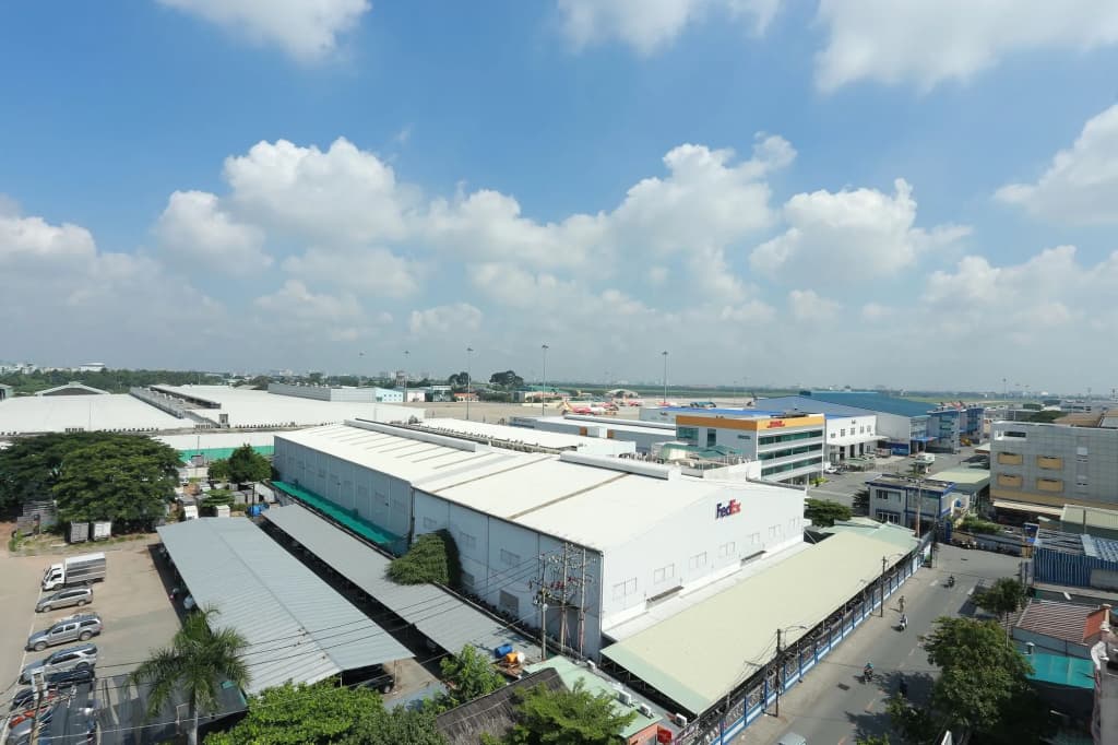 Vivian Hotel Saigon Airport - photo 13